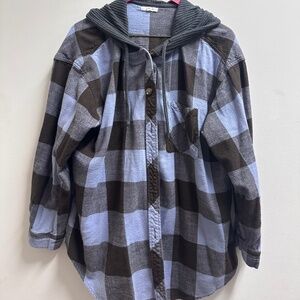 Maurice’s shacket blue and black plaid with hood